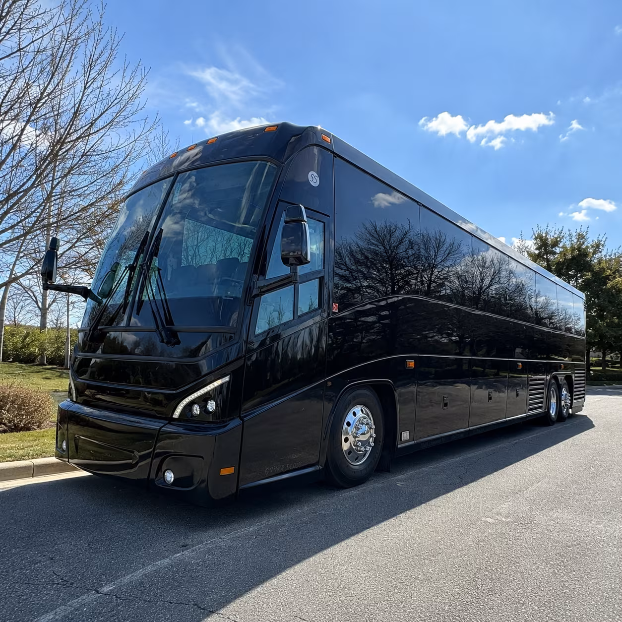 airport shuttle buses to san jose mineta international sjc from the east bay